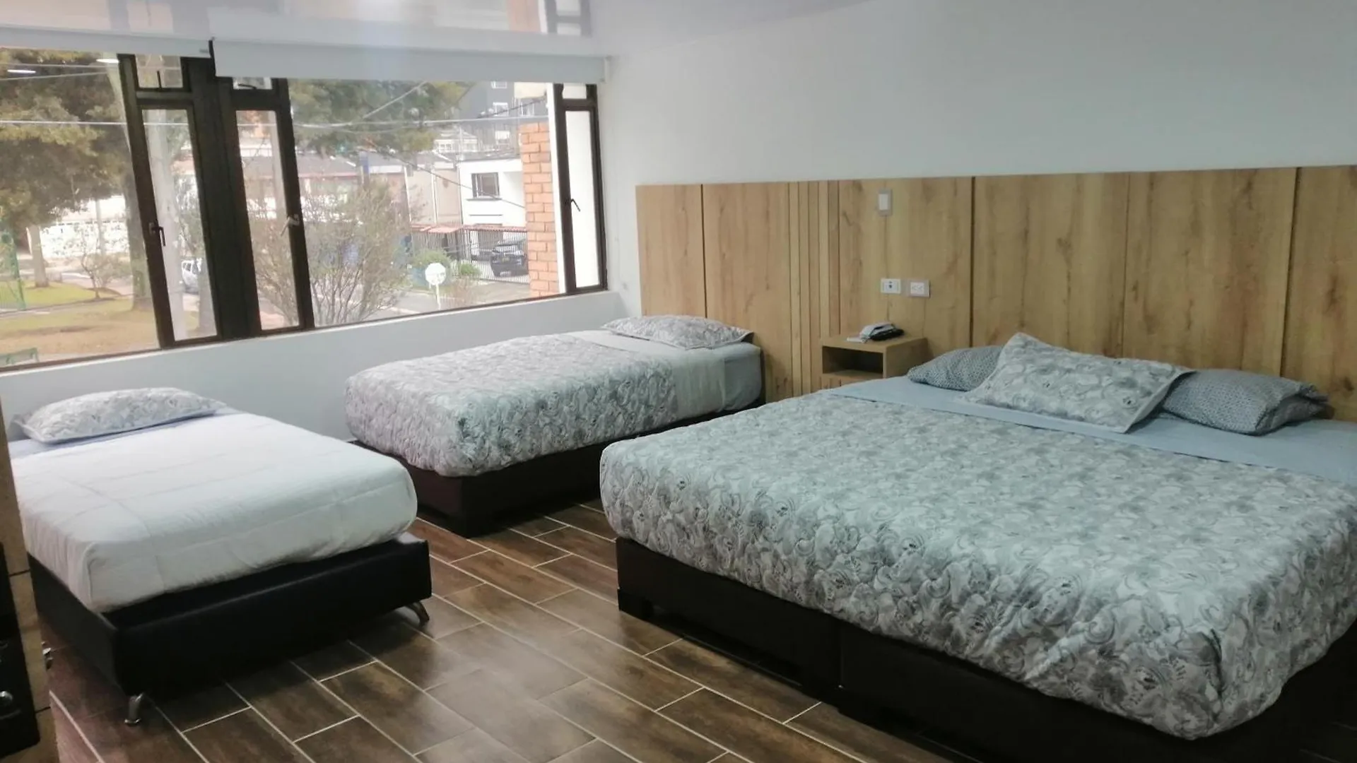 בוגוטה Aw Hotel Ariston Embassy