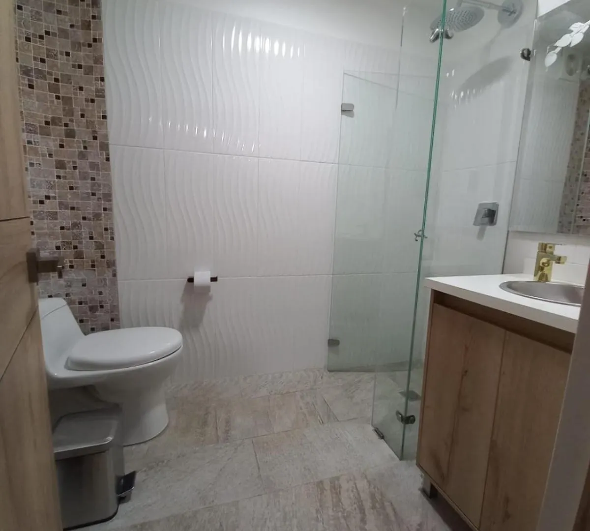 בוגוטה Aw Hotel Ariston Embassy