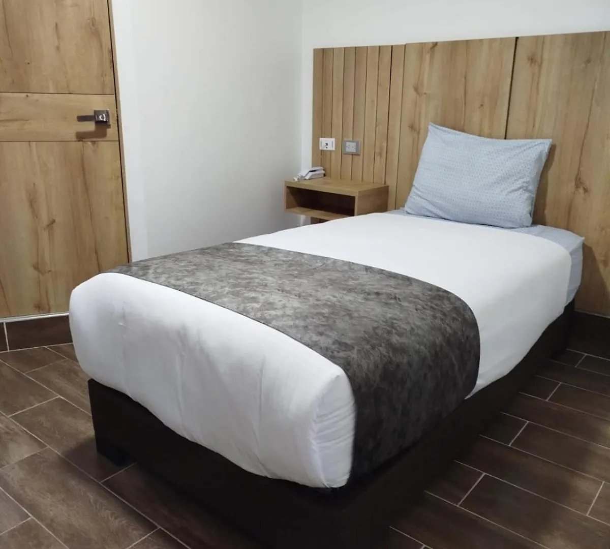 Aw Hotel Ariston Embassy Bogota